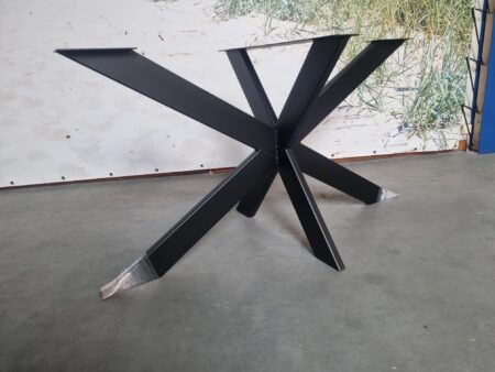 Spinpoot zwart | Model 796